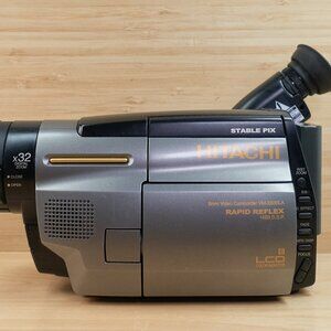 Hitachi VM-E635LA 8mm Video Camera Camcorder / Made in Japan / Tested